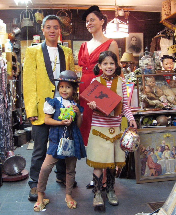 jordin isip melinda beck chloe simone © laura levine 1 copy 2