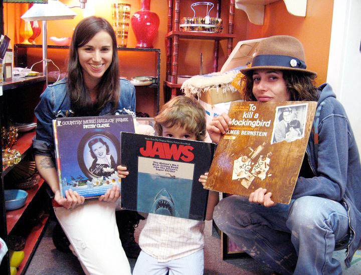 holly-miranda-louie-kate-moennig-8-10-© laura levine